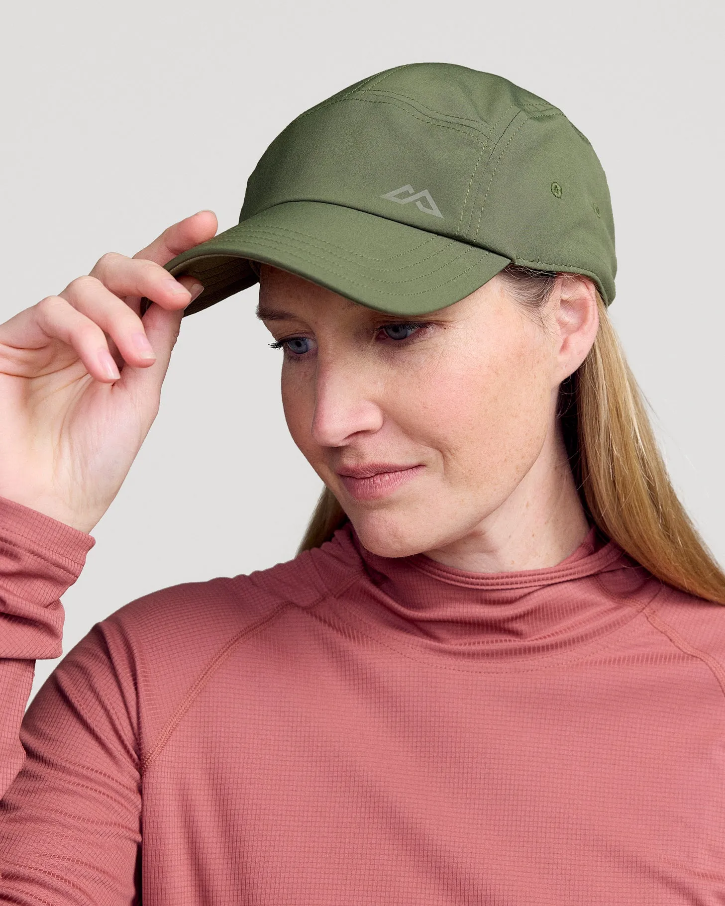 Tips memilih topi outdoor yang nyaman untuk petualangan dan aktivitas harian
