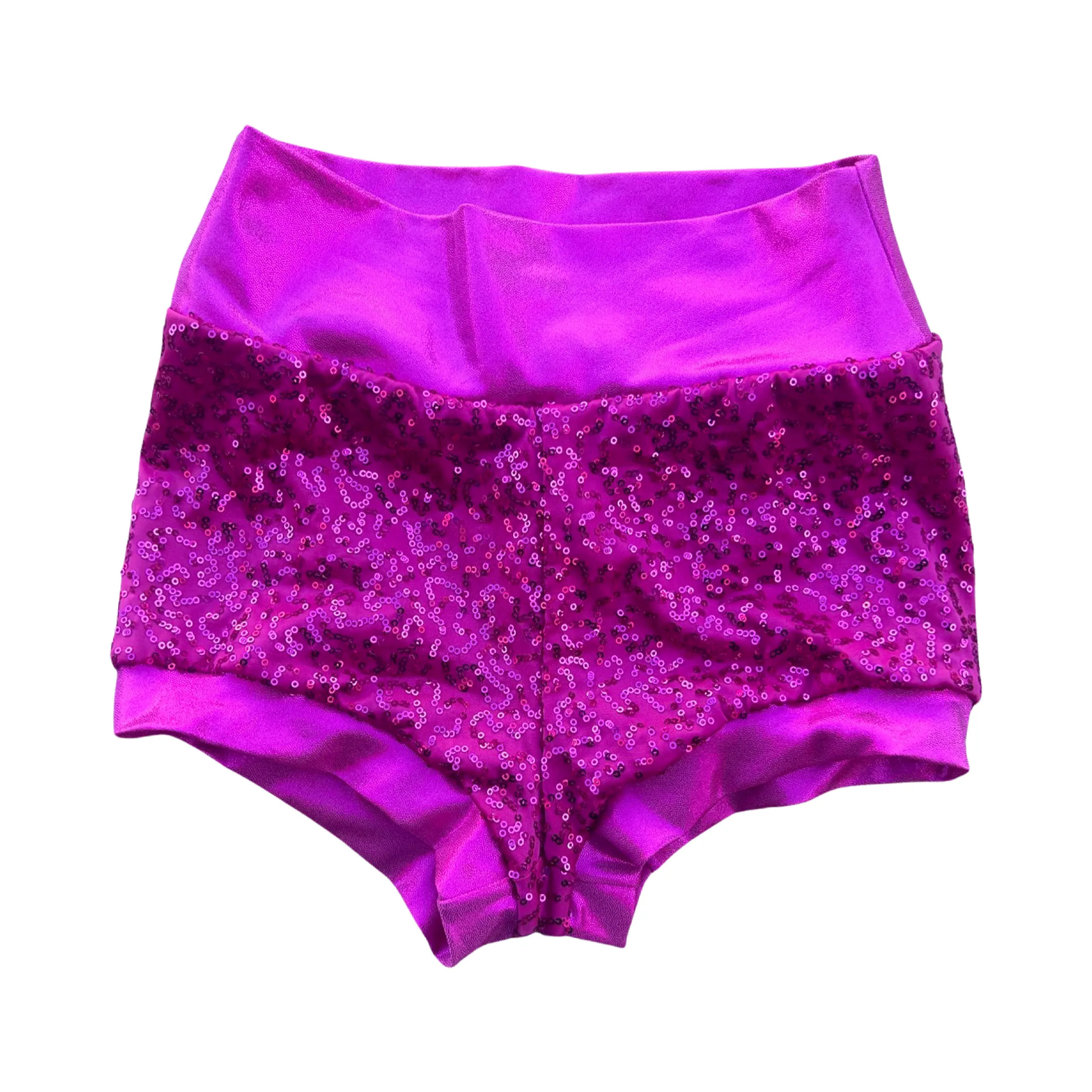 Celana pendek pink sequin ukuran small preloved dari koleksi eksklusif Joy368